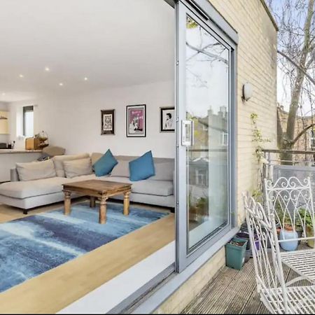 Spacious, Bright And Modern Flat In Holloway London Exteriör bild